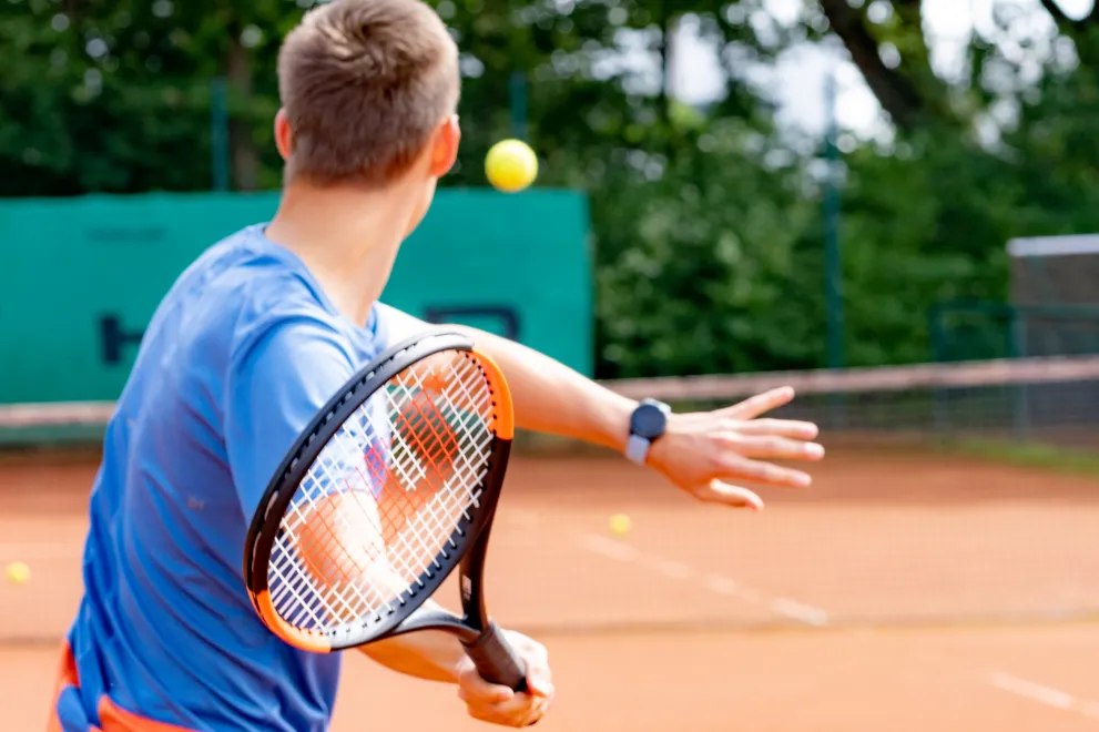 sportarten_tennis_uhrmeister.jpg